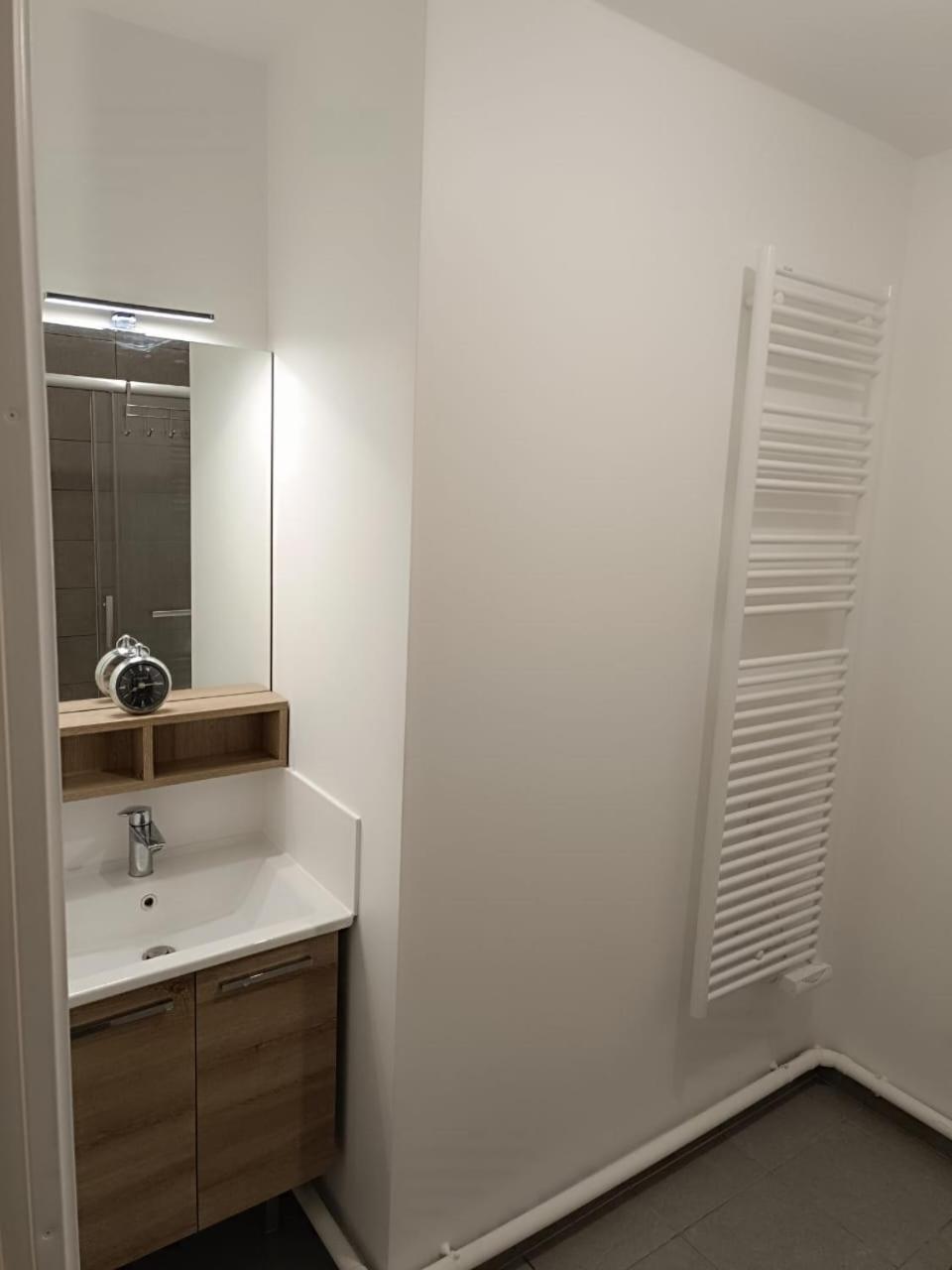 Bel Appartement Disponible Conflans-Sainte-Honorine Exterior foto